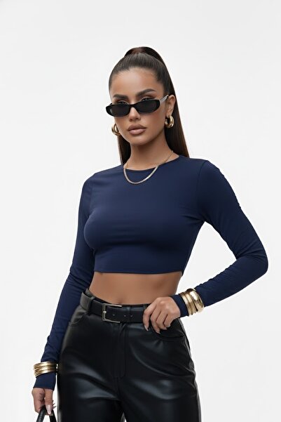 World Fashion Trends 2418 Ποδηλατικό λαιμόκοψη με κοντό κούρεμα