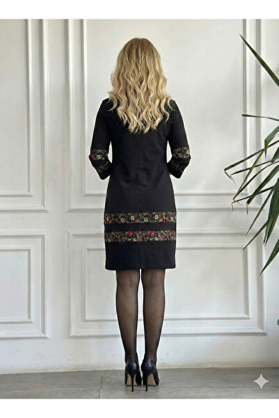 My-o Square Neck Flannel Detail Two Thread Fabric Dress