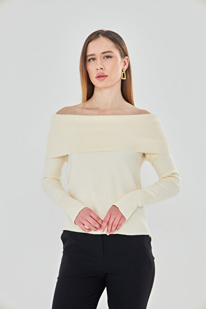 GND Fit Madonna Collar Padded Knitwear Sweater