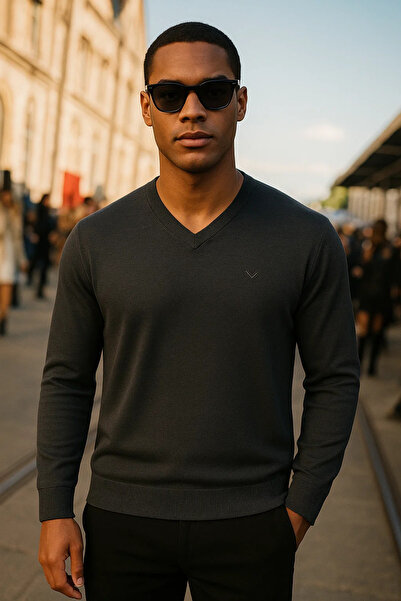 Maccali Men's Premium Comfort Casual Long Sleeve V-Neck Smoked Sweater