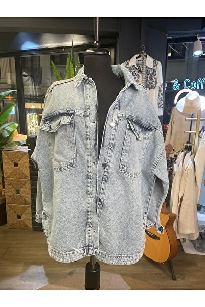 Dadali Women's Embroidered Floral Pattern Long Sleeve Cotton Denim Jacket