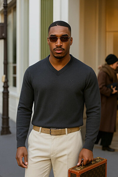 Maccali Men's Trend Casual Loose Long Sleeve V-Neck Smoked Sweater