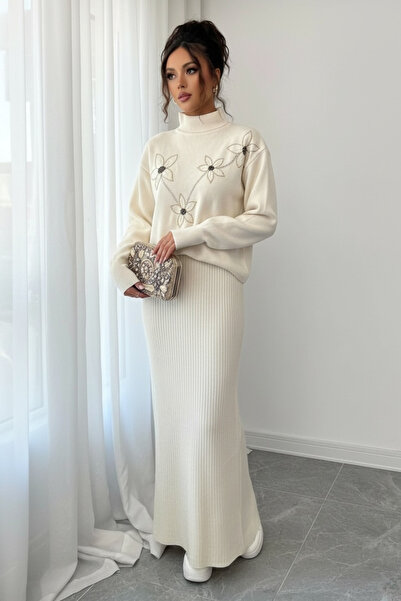 NEWCO Black Corded Fabric Maxi Knitwear Dress & Stone Patterned Oversized Knitwear Sweater Double Set