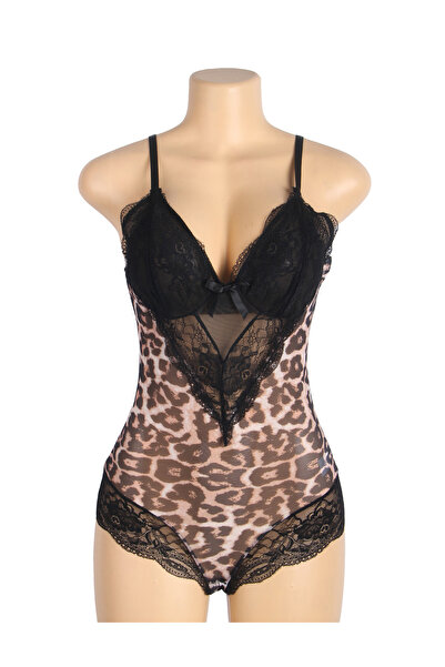 Lingerie and Fashion Style Leopard lace lingerie