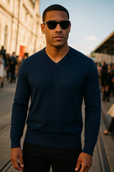 Maccali Men's Premium Comfort Casual Long Sleeve V-Neck Navy Blue Sweater