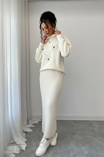 NEWCO Black Corded Fabric Maxi Knitwear Dress & Stone Patterned Oversized Knitwear Sweater Double Set