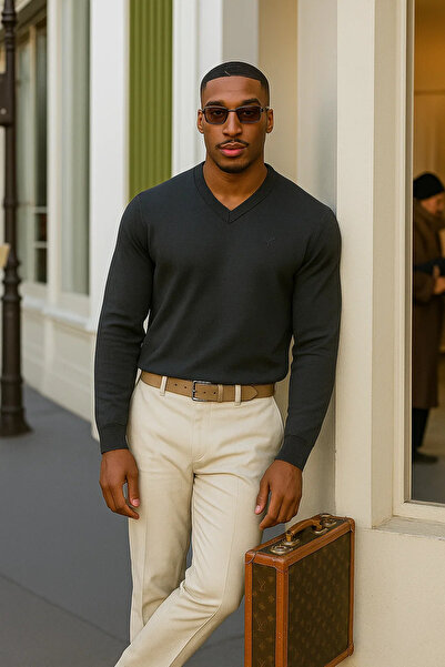 Maccali Men's Trend Casual Loose Long Sleeve V-Neck Smoked Sweater