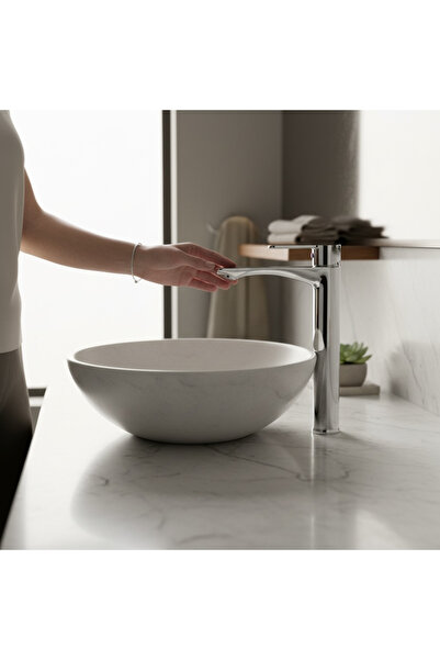 İSAOĞLU YAPI Dish Basin Faucet High Model Silver Silver Color Brass Material Dish Fixture