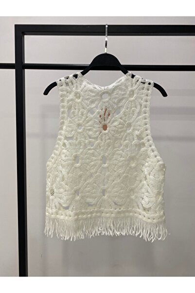 Hatun Atila Lace-Like Knit Floral Motif Fringed Vest