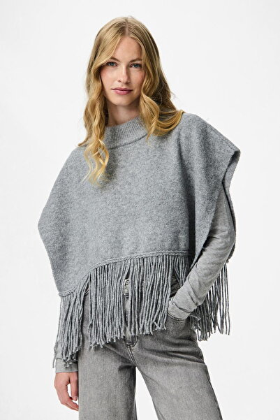 PIECES Pcjulle Women's Tassel Detailed Poncho - Sustainable Fabric