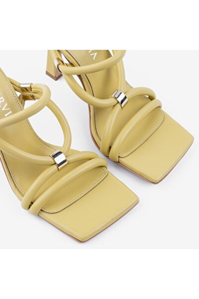 Nervia Ring Evening Dress Shoes