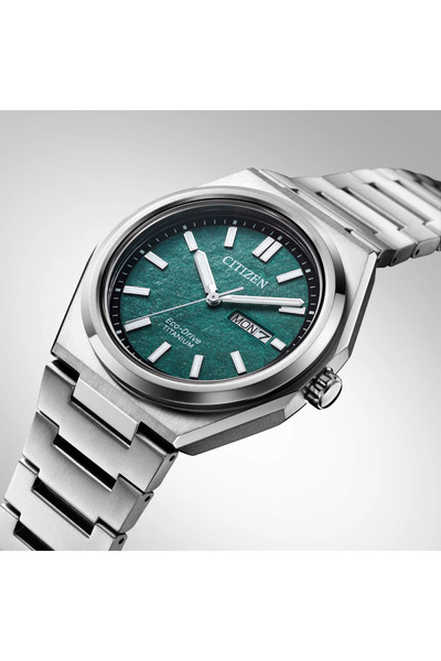 Citizen Zenshin Eco-Drive Super Titanium AW0130-85X Green Dial Super Titanium Men's Watch