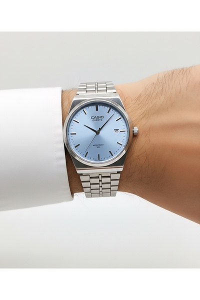 cs Classic Steel Watch