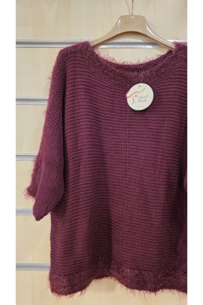 Park Moda Sweater with Tassel Detail