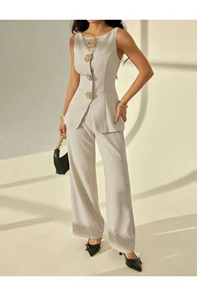 Sheya Shein outfit, beige