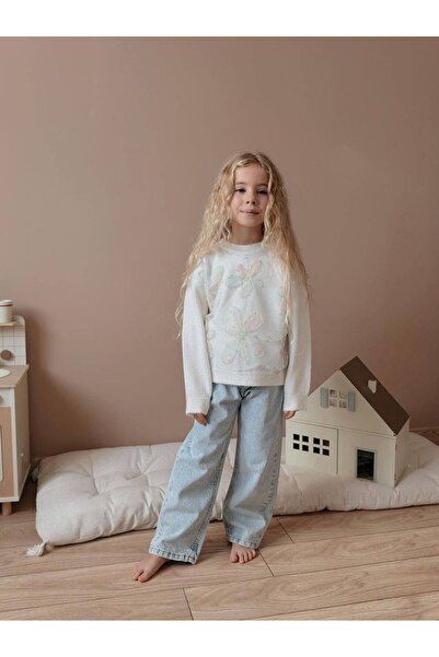 YİGİT BUTİK Girls' Floral Embroidered Sweater and Jean Set