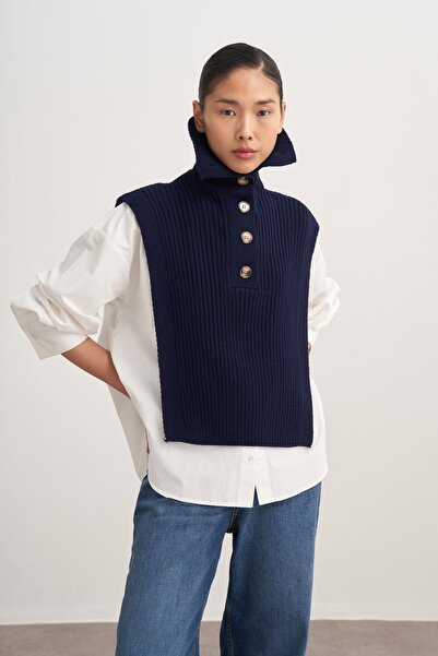 EBU Prive Women's Buttoned Knitwear Sweater Navy Blue