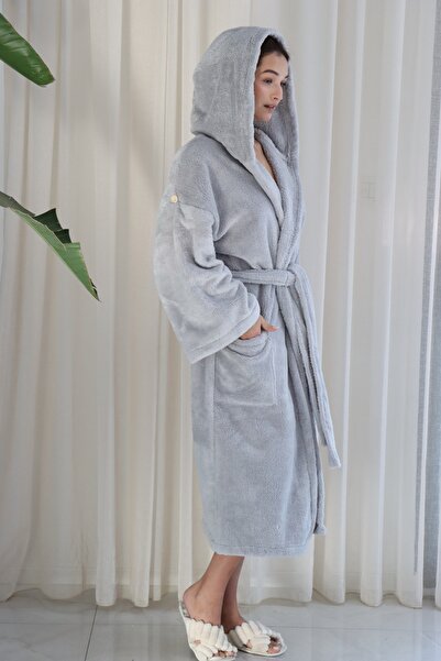 CAKKATEX Wellsoft Plush Extra Soft Hooded Long Dressing Gown with Pocket Detail