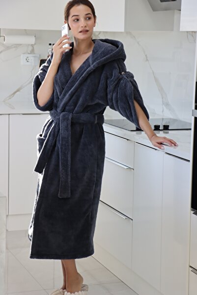 CAKKATEX Wellsoft Plush Extra Soft Hooded Long Dressing Gown with Pocket Detail
