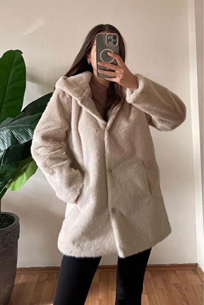 Nazline Women's Hooded Button Detailed Faux Fur Coat