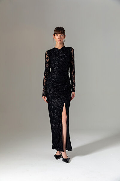 Berr-ın V Yaka Büzgülü Dantel Elbise Siyah