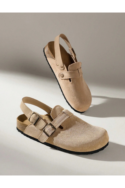 Sheya Shein clogs, beige