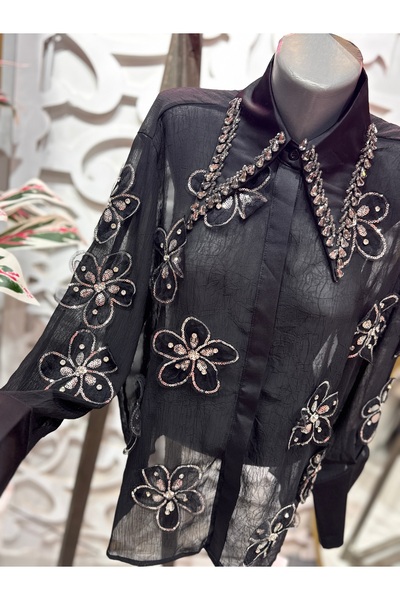 ŞEHRAZAT BUTİK Floral Stone Embroidered Design Shirt with Stone Detail on the Collar