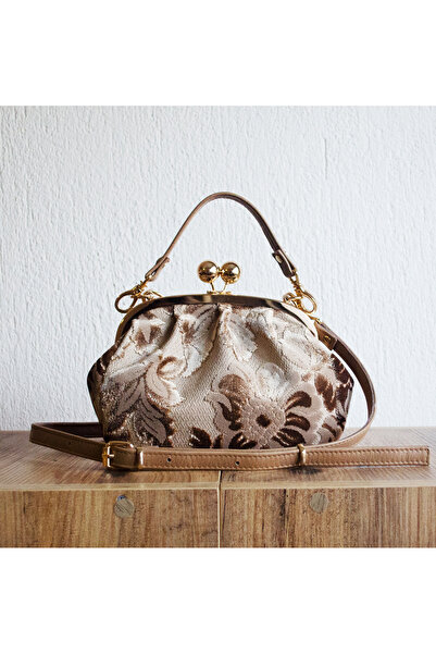 FİLİZ ENGİN Kahve Rengi Mini Klipsli Çanta