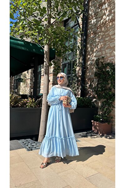 By esma eser فستان من الدانتيل - أزرق