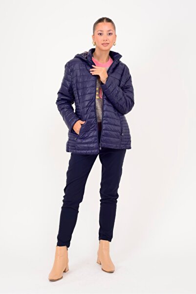 Park Moda 8960 Astari Flower Patterned Quilted Coat