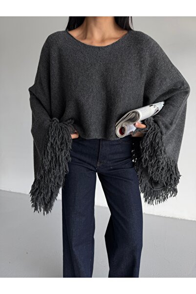 Lamierra Tassel Sleeve Crop Women's Knitwear