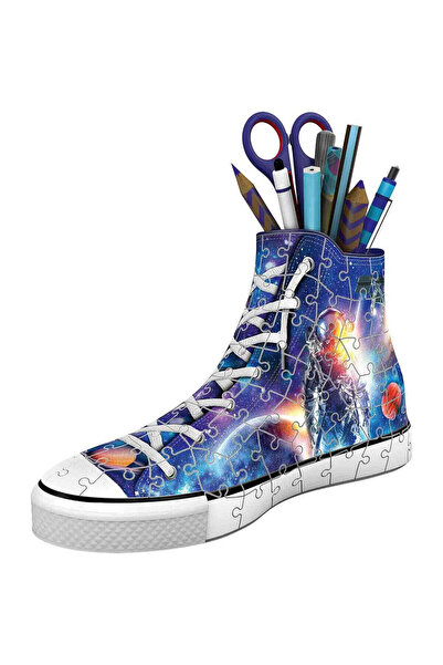 RAVENSBURGER Puzzle 3D Suport pentru pixuri Sneaker Astronaut, 108 piese