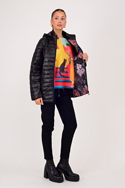 Park Moda 8960 Astari Flower Patterned Quilted Coat