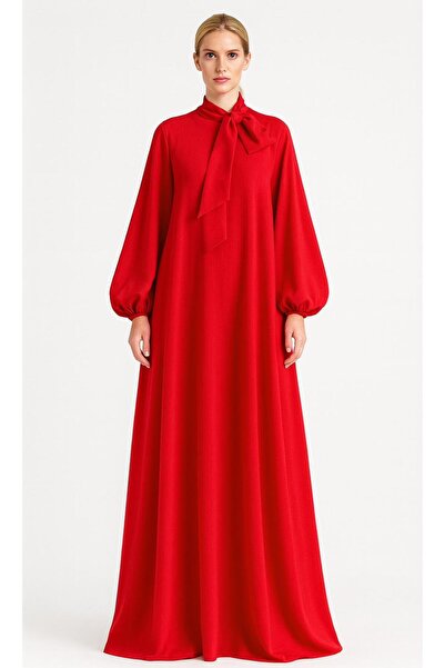 ALYEL NAKER فستان ماكسي من الكريب بتصميم A مع أكمام بالون وتفاصيل ربط على الرقبة