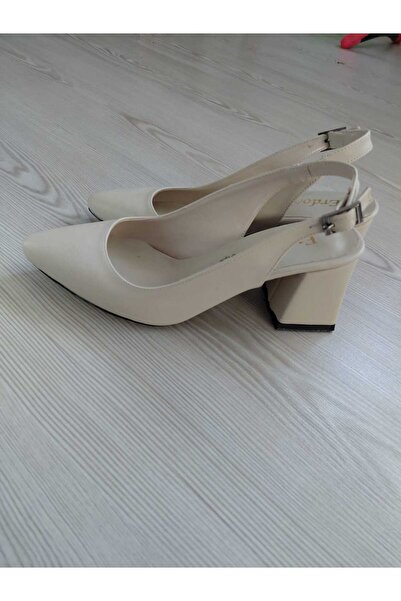 Henne Heeled Open-Back 7-Point Casual Shoes