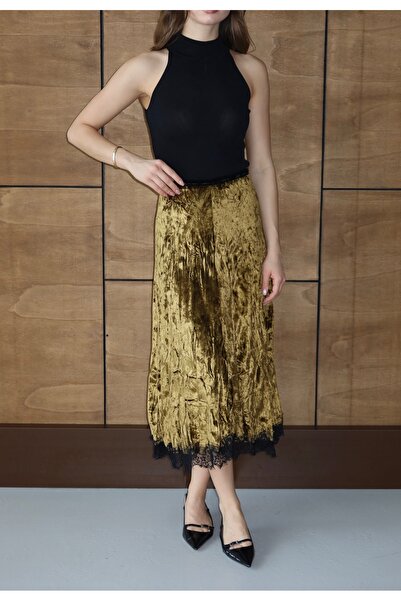 By ÖTE Fusta din dantelă de catifea