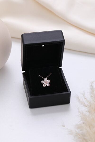 LOTUS JW Işıklı Kolye Kutulu Gümüş Plumeria Çiçeği Kolye | 925 Ayar Gümüş Kolye