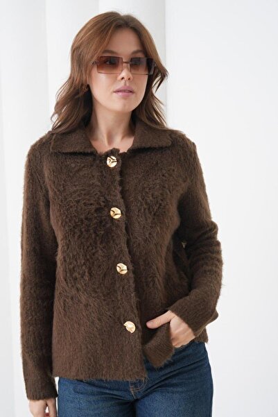 Ambessa Style سترة تريكو ناعمة بأزرار