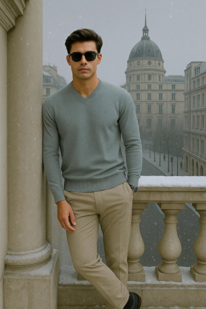 Maccali Men's Casual Premium Loose Long V-Neck Gray Sweater