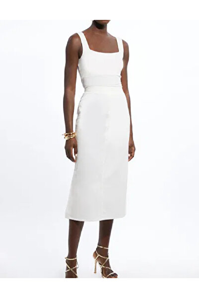 Karen Millen Fusta, Alb