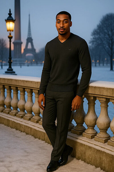 Maccali Men's Loose Trend Long Smoked V-Neck Sweater