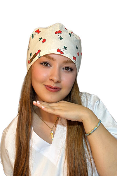 Çimen Butikk Pamuklu Poplin Cerrahi Bone Beyaz Kiraz Desenli ve Ayarlanabilir...