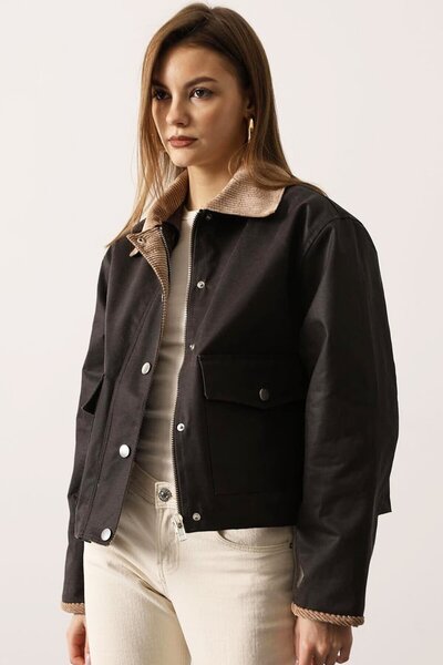 VAGGON Double Pocket Velvet Collar Lined Jacket