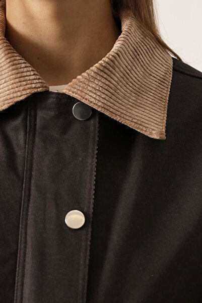 VAGGON Double Pocket Velvet Collar Lined Jacket