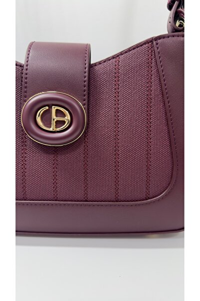 Chrisbella Handbag with detachable Strap and mini Wallet. dimensions: 28x8x17cm