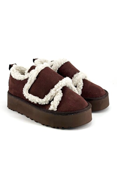 Shoebutik Simba Bitter Brown Banded Plush Sneakers