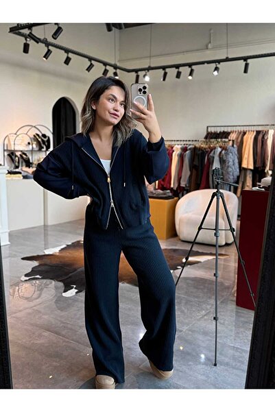 BÜŞRA PERKER طقم تريكو موديل نوفا