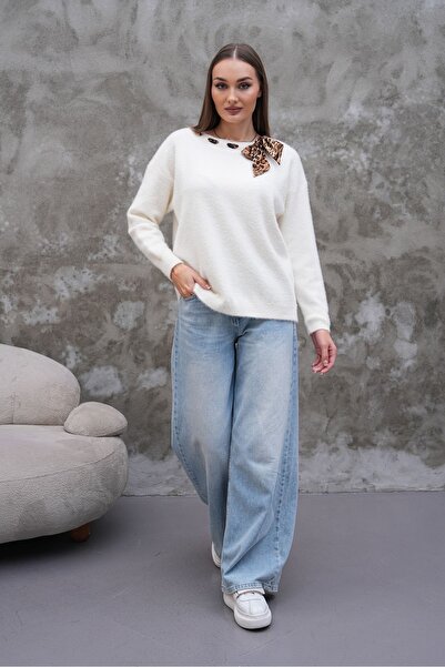 D LAVELLA Sakal iplik fular detaylı kazak