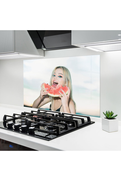 Arthub Kitchen Glass Panel, Stove Protection, Heat Resistant, Landscapes, Eating Watermelon