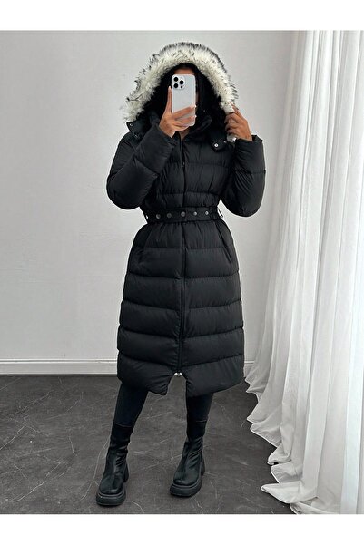 Quen Women's Long Coat